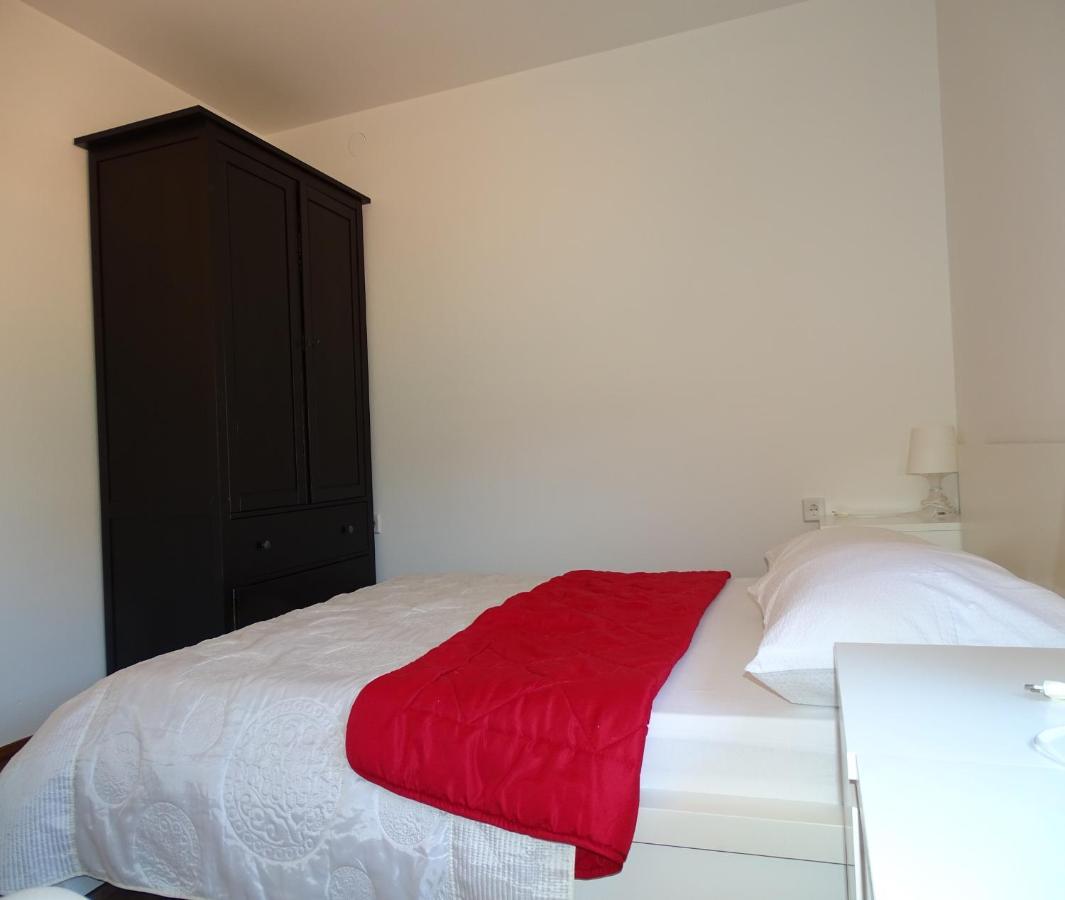 Apartmani David วีร์ ภายนอก รูปภาพ