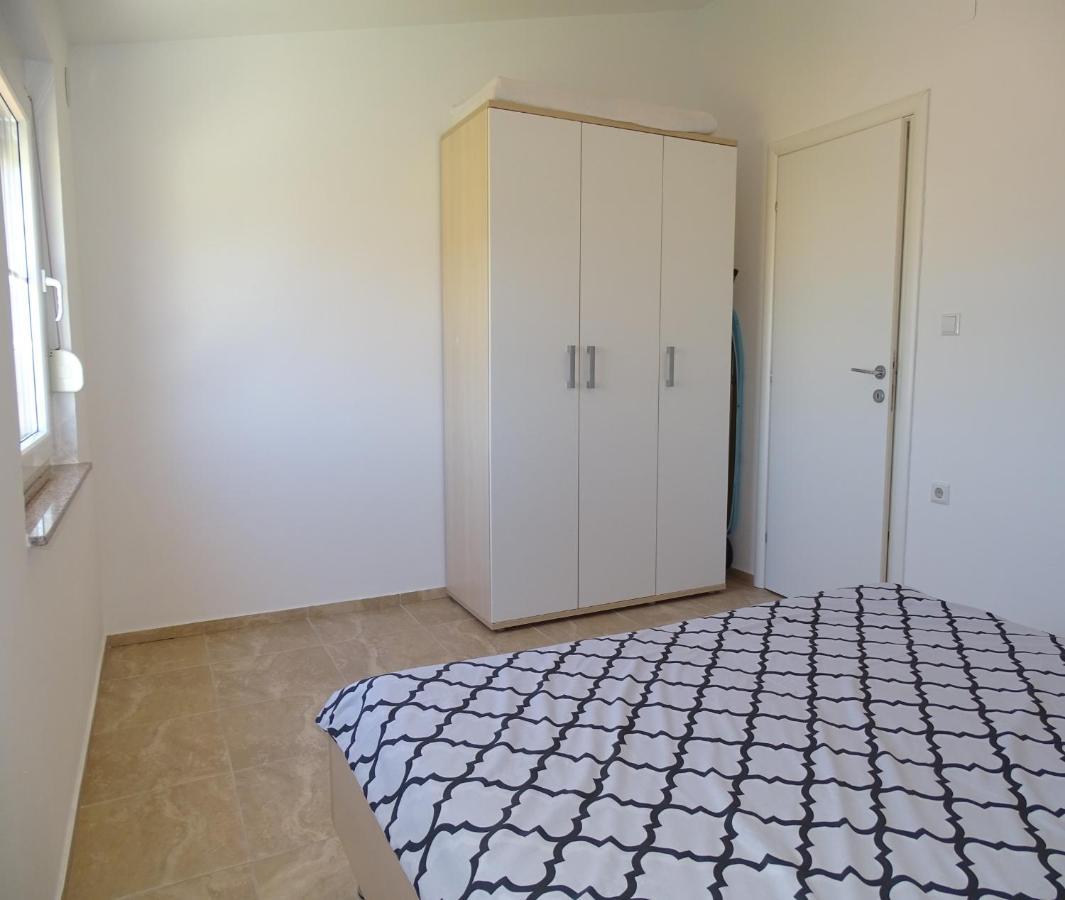 Apartmani David วีร์ ภายนอก รูปภาพ