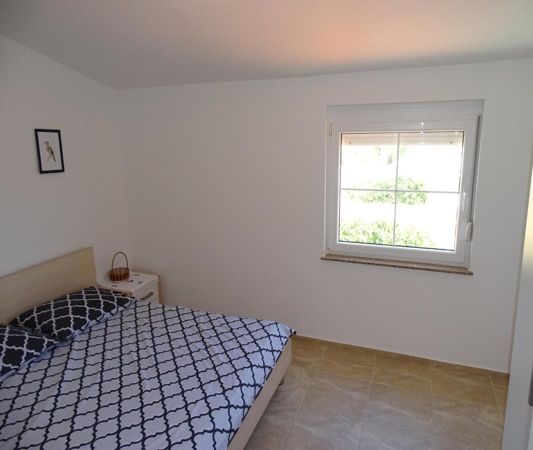 Apartmani David วีร์ ภายนอก รูปภาพ