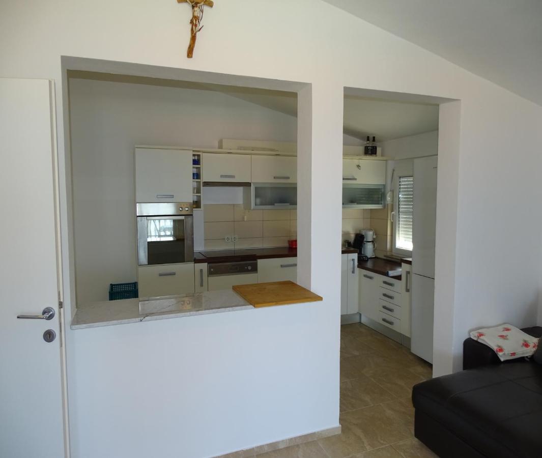 Apartmani David วีร์ ภายนอก รูปภาพ